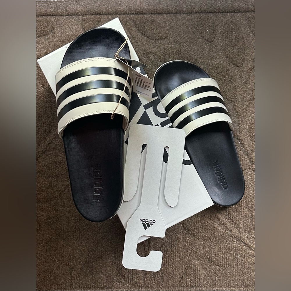 Men’s Adidas Adilette Slides Alumina / Black Size 10 NEW WITH TAGS AND BOX - Picture 13 of 15